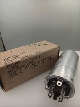 Aerovox 767038 Capacitor 450v 20-20-20-20mfd Nos Nib Serious Tubes U204