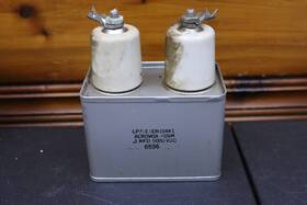 Aerovox Cp70e1en104k1 Vintage Bathtub Oil Capacitor .1uf 5000v P09m Tested Good