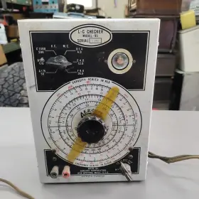 Pr2-050 Aerovox Corporation L-c Checker Model 95 Untested