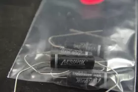 V161-396 Aerovox Four Nos .068 Uf 200 Vdc Audio Tone Guitar Capacitors