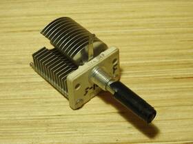 Asp 074-047 Variable Air Capacitor Says 5-100pf 074 047 - Used