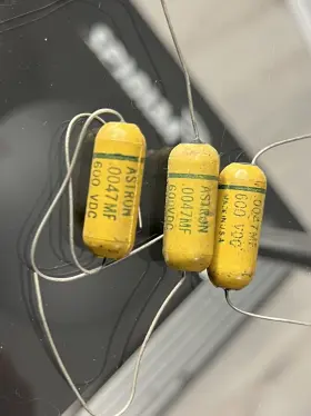 Aofp-6-056-5 Astron 1pc Nos Vintage .004 Uf 600v Oil Capacitor Guitar Tone Cap