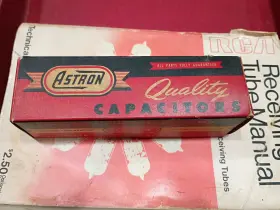 Eyq-2190 Astron Electroltic Capacitor Eyq2190 Fp Style Nos 10/10uf 450v 20/20uf 25v