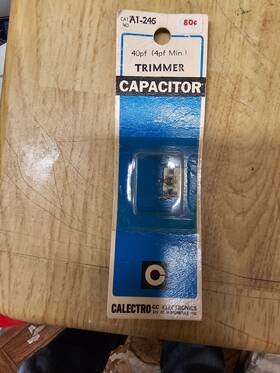 Calectro A1-246 40pf 4pf Min Trimmer Capacitor