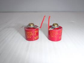 Cera-mite 1200pf-z Cera-mite 715c 5kv Capacitor Lot Of 2 Variants 9711/9707/other