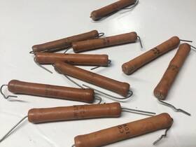 Cgw Lpi-17-10 4.7-k Lot 10 Vintage 7 W- 3.3 And Watts Dog-bone Nos New Resistors