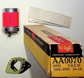 Cornell Dubilier Aa0070 Vintage Nos Aluminum Electrolytic Capacitor 1000-2000