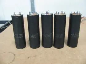 C581-135 Cornell Dubilier Five General Instruments Capacitors Unused Untested