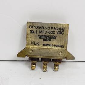 Cornell Dubilier Cp69b5df104v Vintage Bathtub Style Capacitor Ham Radio 3x .1mfd 600vdc