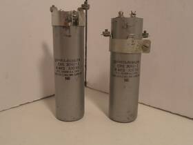 Cornell Dubilier Dd0787a Crg 3040-1 Can Electrolytic Caps-2 4mfd 330vac Used Tested Good