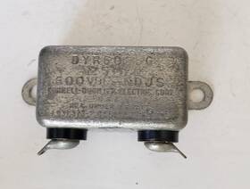 Cornell-dubilier Dyr6025g Vtg Bathtub Style Oil Capacitor .25 Mfd 600 Vdc Nbjs Tested