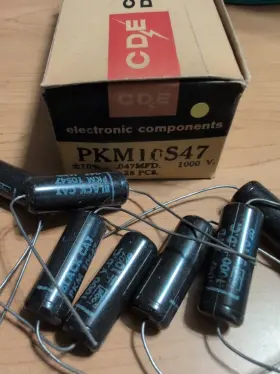 Pkm10s47 Cornell Dubilier Cde Black Cat Capacitors Lot Of 8 In Original Box Pkm 10547 .047 Mfd 1000v Dc