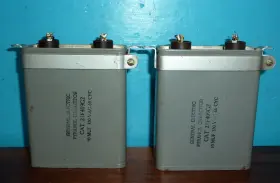 21f409g2 Ge 2 General Electric Capacitors 10uf 330vac 465vdc With Mounts