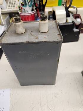 Ge Cp70e1j106k General Electric 10 Mfd 2000 Vdc 10uf Oil Cap Tested