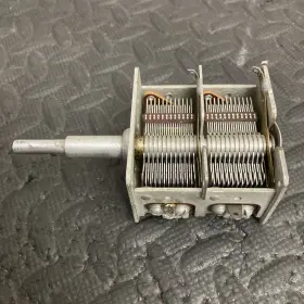 15-370pf General Instrument Corp. A-140 Air Variable Capacitor Each Section X2