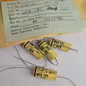 Gulton Industries Inc. Wcr-1p1 Vintage Cornell Dubilier Cde .1 Mfd 100 Vdc Axial Film Capacitor Nos