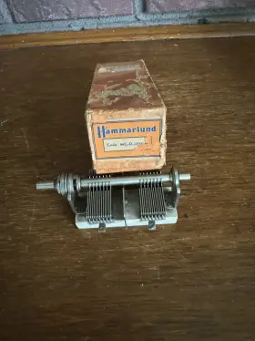 Mcd-100-m Hammarlund Duel Section Air Variable Capacitor 8-100pf 1kv With Box