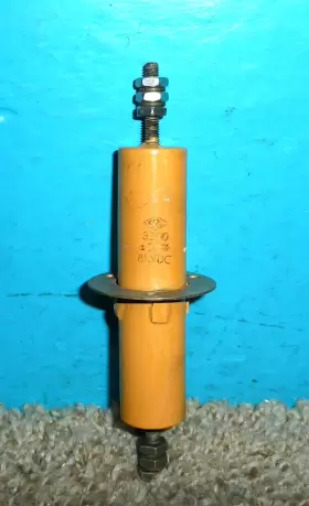2dspfhw352mab Hec Crl Feed Thru Ceramic Capacitor 3500pf 8kv 5 Available