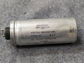 Industrial Condenser Corp. 6ga800 Corp. - 600 Vdc Vintage 8 Mfd Oil Filled Capacitor