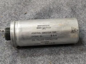 6ga800 Industrial Condenser Corp. - 600 Vdc Vintage 8 Mfd Oil Filled Capacitor 6ga800 Industrial Condenser Corp. - 600 Vdc Vintage 8 Mfd Oil Filled Capacitor