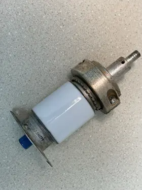 Cadc-30-7.5n779 Jennings Vintage Vacuum Capacitor 20 Pf Fixed