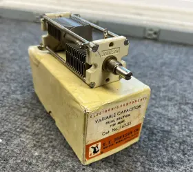 176-53 Johnson 167-53 Ef Split Stator Air Variable Capacitor 7pf To 99pf With Box