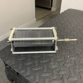 Johnson 600e20 Ef 20-600pf 2kv Air Variable Capacitor From Collins 180s-1