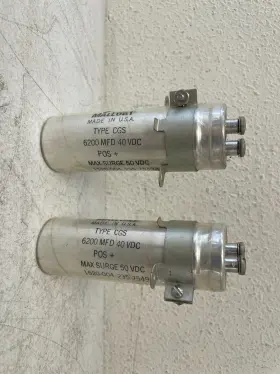 1520-004 Mallory 2pic Metal Capacitor 6200 Mfd 40 Vdc 50 Max Surge