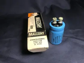 Cgs472u025r2c Mallory Nib One 4700 Mfd 25 Vdc Electrolytic Can - Nos