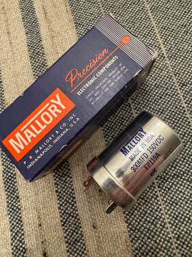 Mallory Fp-119a Vintage Nos Electrolytic Can Capacitor Fp 119a 300uf 150vdc