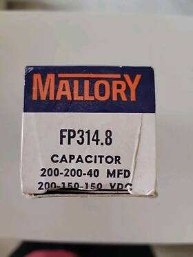 Mallory Fp314.8 Nos Electrolytic Capacitor 200-200-40 Mfd 200-150-150 Vdc