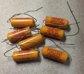 Pt-6133 Mallory 7 Nos Vintage .033 Mfd 600vdc Plascap Tubular Capacitor