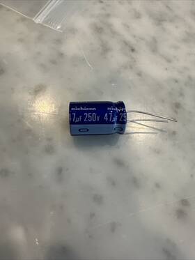 Nichicon H0029 4 Pcs 47uf 250v Radial Hi-temp 85deg Vx M Capacitors Nos