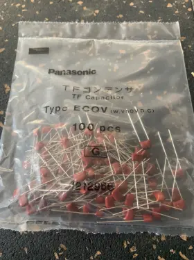 Ecq-v1h103jl Panasonic Ecqv1h103jl 100 .01uf 50v 5% Polyester Capacitors Nos Free Shipping