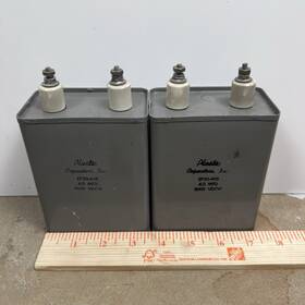 Plastic Capacitors Ep30-405 4 F 3000vdc Oil Filled Capacitor Model Lot Of 2