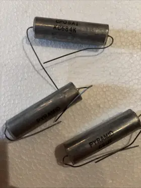 Cp05a1-kc684k Pyramid Vintage Capacitor .68mf And 200 Vdc