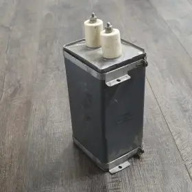 Cp70e1fm405k Pyramid Vintage Capacitor High Voltage 4 F 4000 Vdc