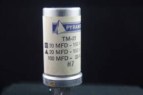 Pyramid Tm-21 One Nos Nib 20 / 100 Uf Electrolytic Filter Can Capacitor