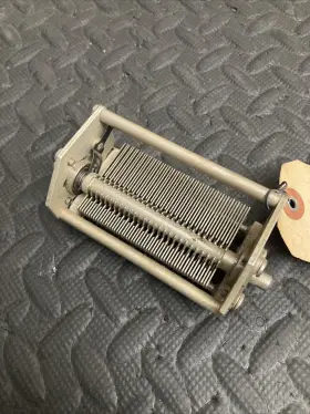 N16-c-61846-1421 Radio Trans. Air Variable Capacitor