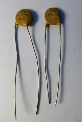 22npo Rmc 2 -10 Capacitor Ceramic Disc Vintage