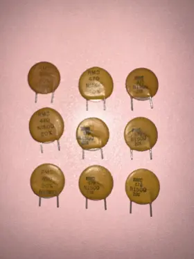 470pf Rmc N1500 Ceramic Disc Capacitors Nos - Lot Of 9 Vintage Rf Parts