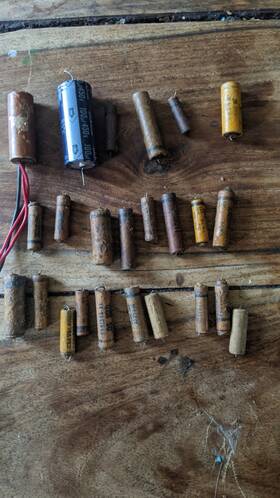 Sprague Cde 100uf-450v Various Wax Capacitors