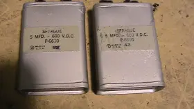 P-6610 Sprague Pair 5mfd 5uf 600v Oil Filled Capacitors