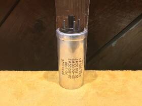 Sprague Pe-3780 Plug In Electrolytic Can Capacitor 20/20/20uf 450vdc 20/20/20mfd