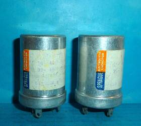 Sprague Tvlu-2925 2 Electrolytic Can Capacitors 40/40uf 500vdc 40/40mfd 500v Nos