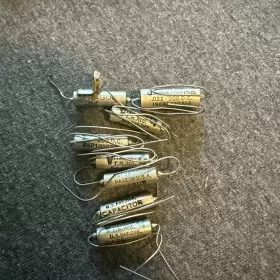 Cp04a1ke103k Sprague Vitamin Q Nos/used Inch Capacitors 0.01 Uf 200 V-pio Paper In Oil-mil-spec Cp04a1ke103k Sprague Vitamin Q Nos/used Inch Capacitors 0.01 Uf 200 V-pio Paper In Oil-mil-spec