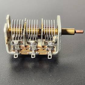 Trw 6939-171 Nos Air Variable Capacitor 3-ganged 273 6939 171 W 3/4 Inch Shaft Please Read