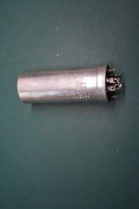 Vishay Sprague 22-5360 4 Section Twist Lock Electrolytic Can Capacitor Tested P/n
