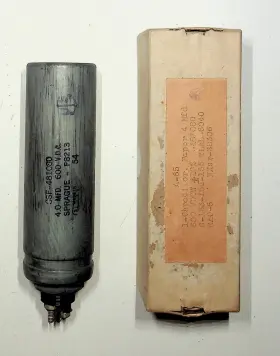 Cse-40100 Vishay Sprague Vintage Capacitor 4.0-mfd 600-v Nos