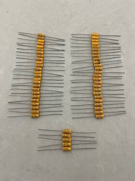 Vishay Sprague Tva-1304 Atom Capacitors 10uf 0-50vdc - Lot Of 55 Pcs New Tested